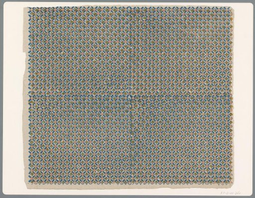 Sheet with diamond pattern with diagonal circle