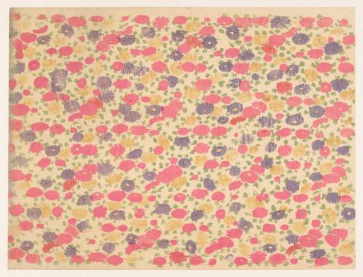 Strew pattern of flowers