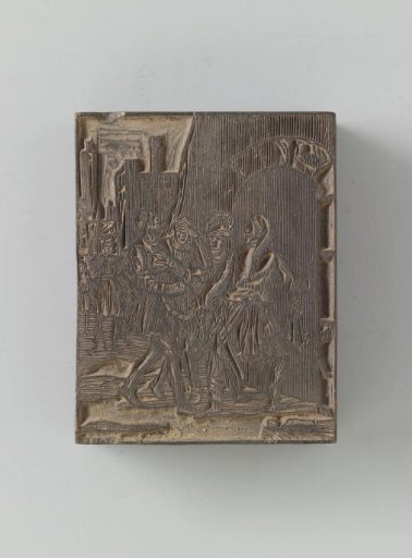 Scenes: People in medieval clothing before a gate