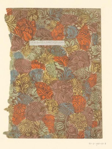 Sheet with flowers and fruit