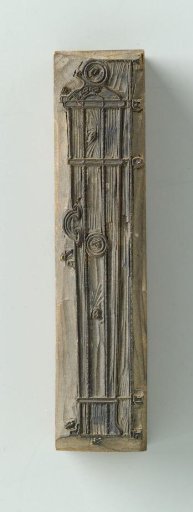 Cross-section of a cannon carriage