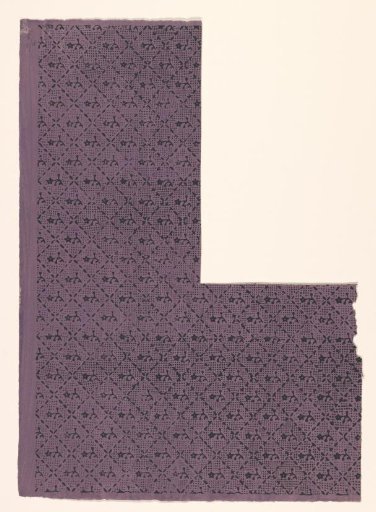 Sheet with diamond pattern with a flower
