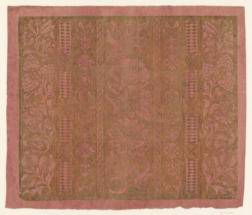 Sheet with three bands with flowers