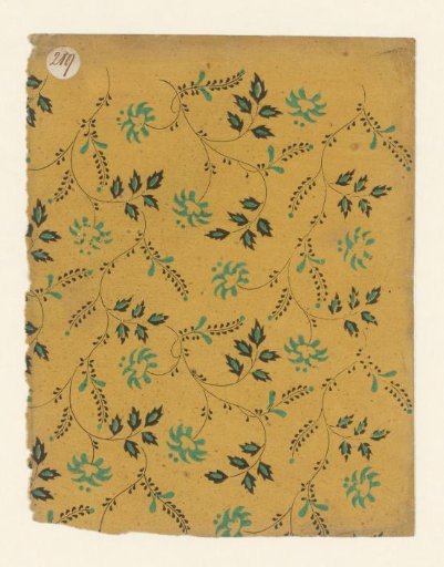 Sheet with scrolling leaf vines