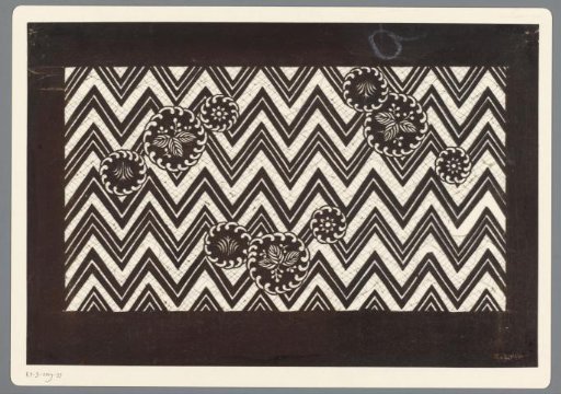 Template with round emblems on a zigzag background