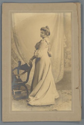 Standing studio portrait of Jeannette Bouman-De Lange
