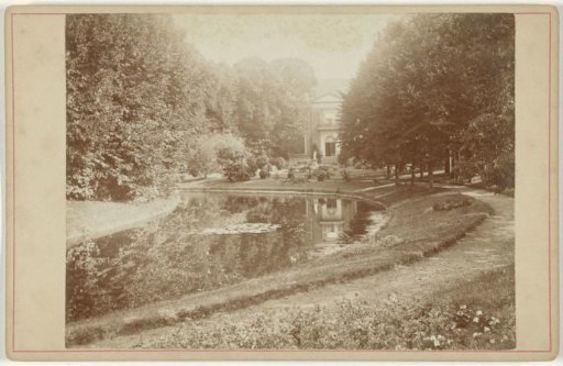 View of Huize Scheybeeck in the similarly named park in Beverwijk