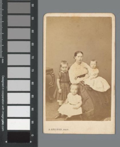 Group Portrait of Johanna Geertruida Jonker Nije and Lucas, Willem, and Maria Jonker