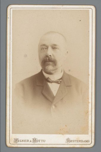 Portrait of Lucas Jonker