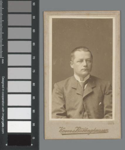 Portrait of Lucas Jonker