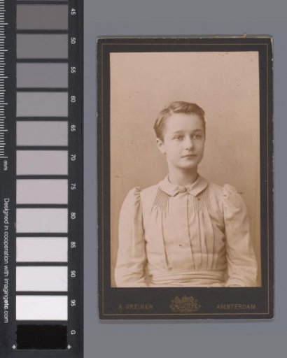 Portrait of Jennigje Hendrika Jacoba Jonker