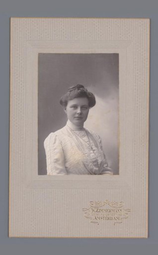 Portrait of Lucie Keyser