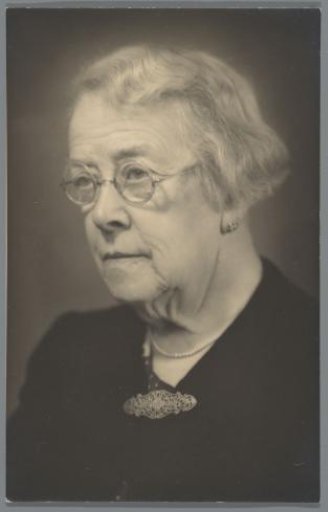 Portrait of Line van der Linden