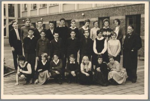 Class Photo of the Thorbecke Lyceum