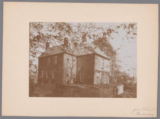 View of Castle Sterkenburg at Wamel