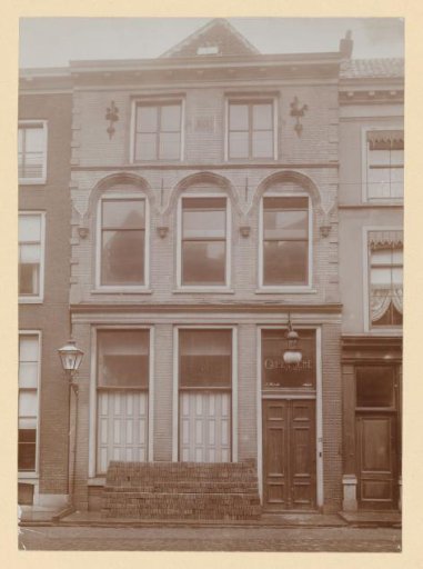 Facade of Voorstraat 35 at Utrecht