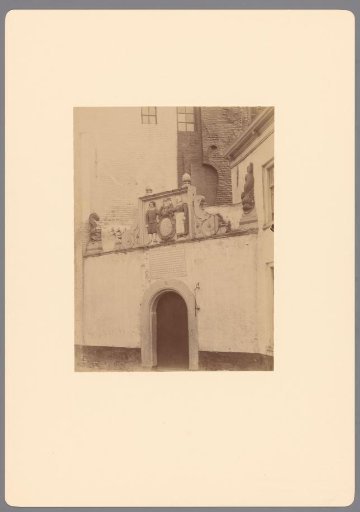 Entrance to the orphanage in Kampen