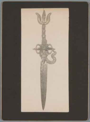 Tibetan dagger