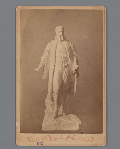 Statue of Pieter Adriaansz. van der Werff in Leiden