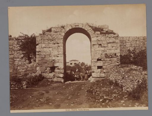 Porta Sirena at Paestum