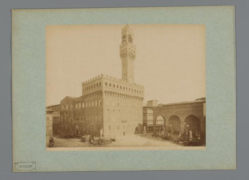 View of the Piazza della Signoria, the Palazzo Vecchio and the Loggia dei Lanzi in Florence, Italy