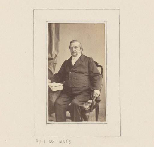 Photographic reproduction of a painted portrait of preacher Sybren Klases Sybrandi