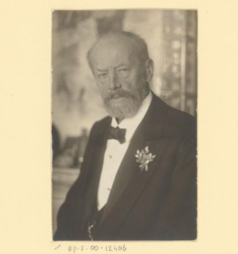 Portrait of Professor Lindner