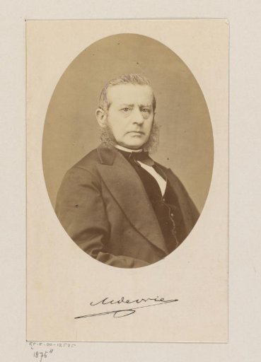 Portrait of Professor Matthias de Vries