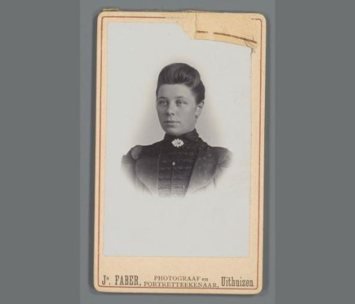 Portrait of Grietje Warmolts-Borgman