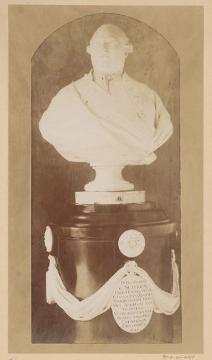 Bust of Pierre André de Suffren de Saint-Tropez