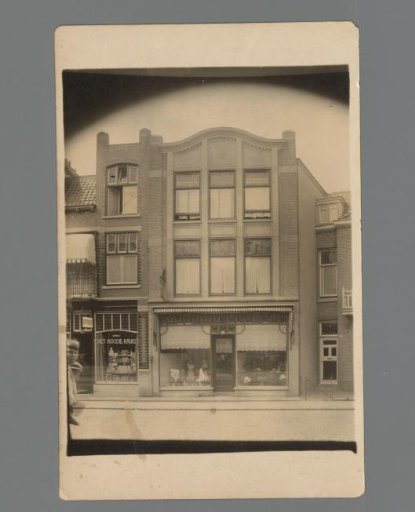 Building on Havenstraat in Bussum