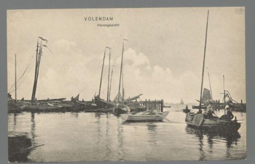 Volendam. Harbor view