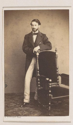 Portrait of the painter and sculptor Jules Pecher, full-length