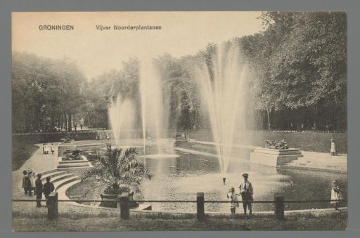 Groningen. Vijver Noorderplantsoen