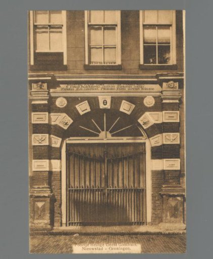 Gate of the Holy Spirit Hospital, Nieuwstad - Groningen