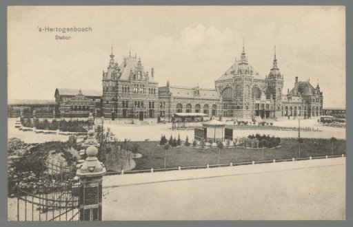 's-Hertogenbosch. Station