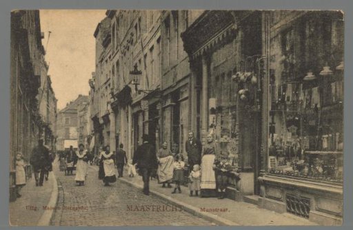 Maastricht. Muntstraat