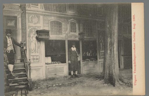 Men in costume for a shop during the Old Holland Festivals in Leiden