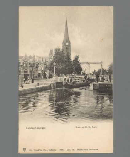 Leidschendam. Sluice and R. K. Church