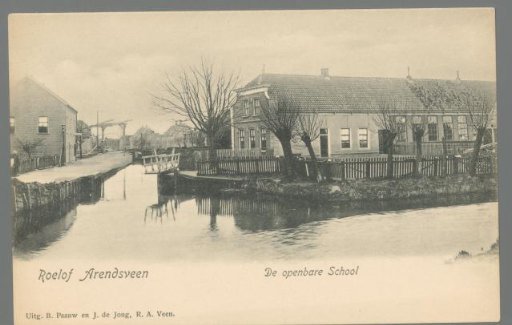Roelof Arendsveen. The Public School