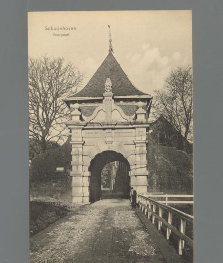 Schoonhoven. Ferry Gate