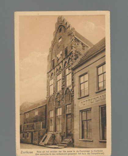 Zierikzee. House from the mid-15th century in the Meelstraat in Zierikzee. (...)