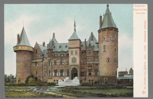Castle: Haarzuilen. Front View