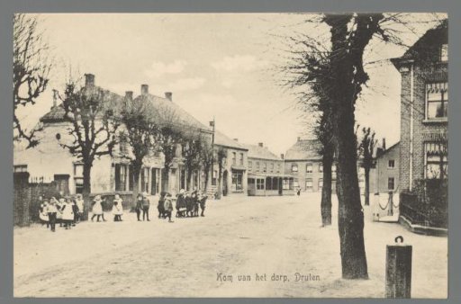 Village Square, Druten