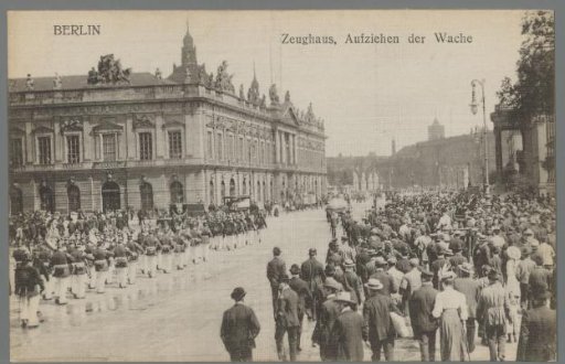 Berlin. Zeughaus, Changing of the Guard