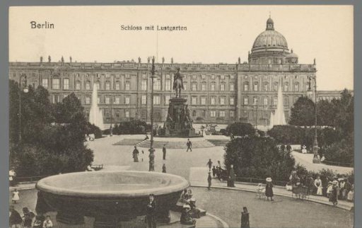 Berlin. Palace with the Lustgarten