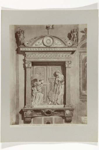 Sculpture of the Annunciation