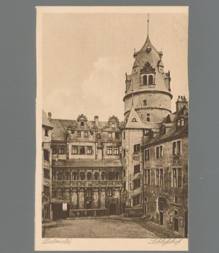 Detmold, Castle Court