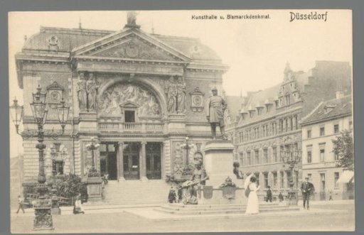 Kunsthalle and Bismarck Monument. Düsseldorf