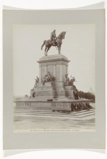 Statue of Garibaldi